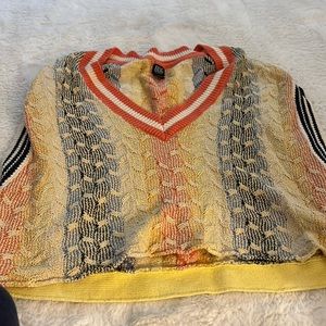 BDG sweater urban outfitters size medium